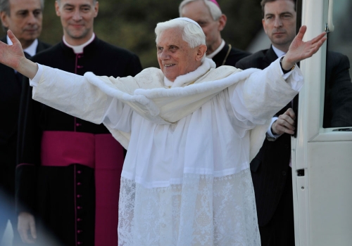 Pope Benedict XVI acknowledges the cheering crowd gathered on the Catholic University Mall on April 16, 2008.