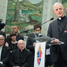 Cardinal Wuerl responds to a question from the media