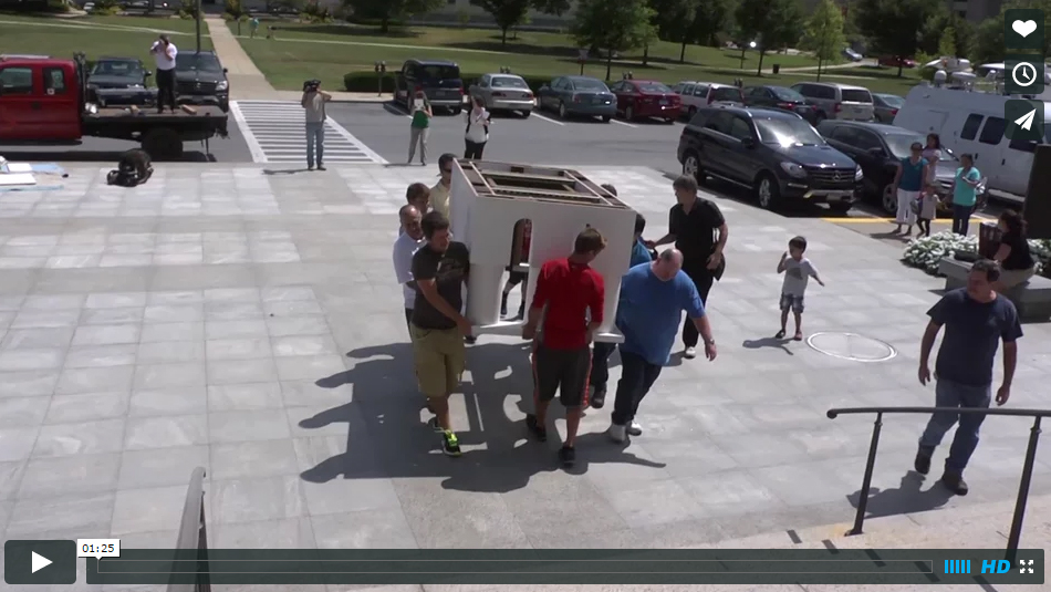 Papal Altar Delivered