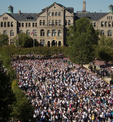 Crowd Greeting the Pope