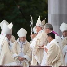 The Holy Father walking to the Altar