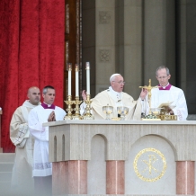 Pope Francis celebrates Mass overlooking the University Mall.