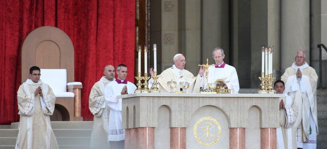 Pope Francis celebrates Mass overlooking the University Mall.