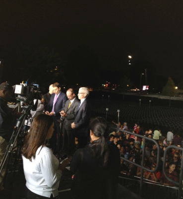 The Anderson Cooper 360 news show being broadcast live from the CUA University Mall.