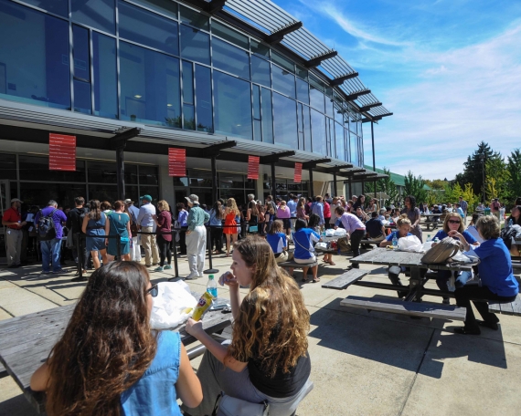 Food Area for Visitors