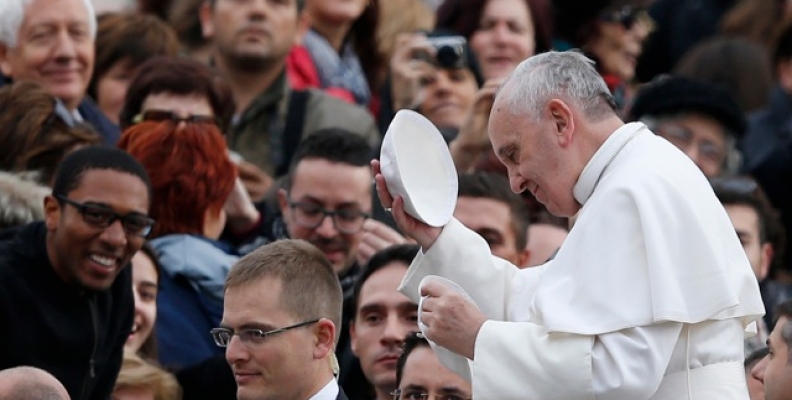 Students and Alumni Recall Encounters with Pope Francis