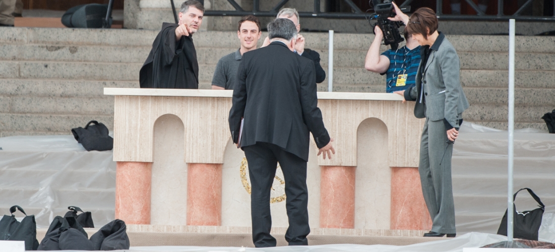 Final Preparations around the Papal Altar