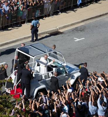 Pope Francis Entering The Campus