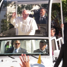 Pope Francis Arrives on the CUA Campus