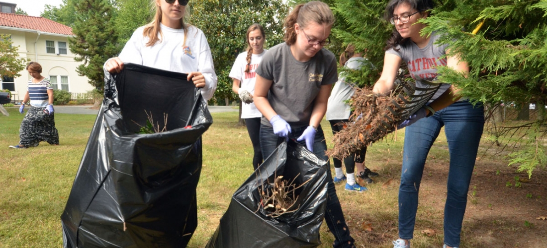 CUA students, faculty, staff, and alumni participated in “Serve with Francis Day” on Sunday, Sept. 13