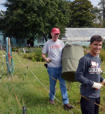 CUA students, faculty, staff, and alumni participated in “Serve with Francis Day” on Sunday, Sept. 13