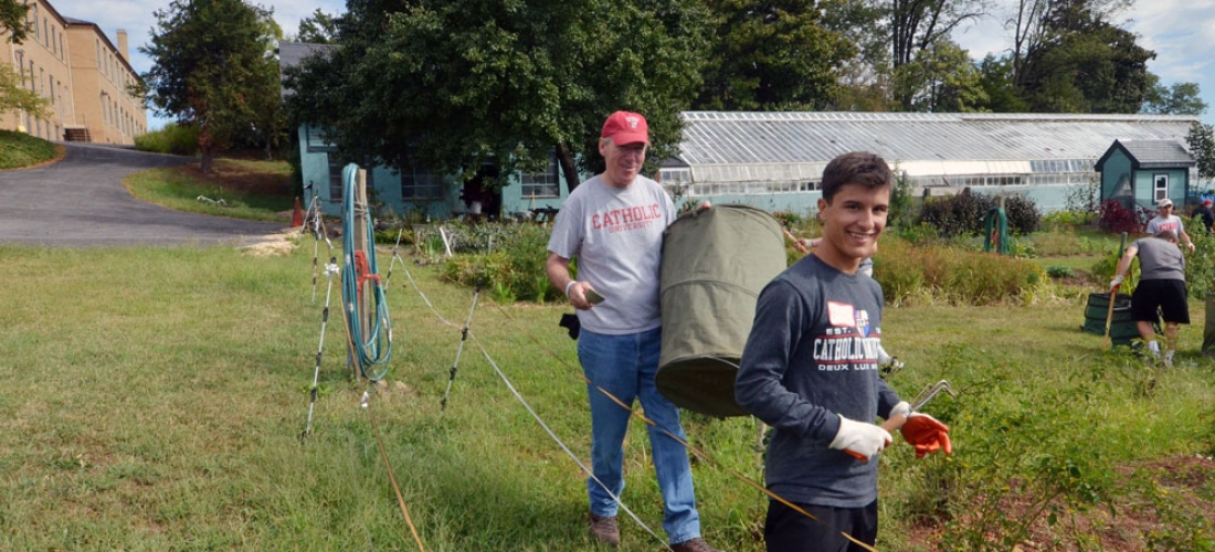 CUA students, faculty, staff, and alumni participated in “Serve with Francis Day” on Sunday, Sept. 13