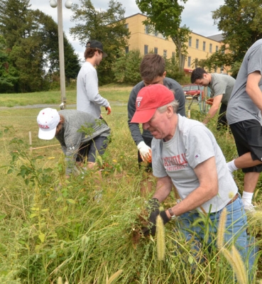 CUA students, faculty, staff, and alumni participated in “Serve with Francis Day” on Sunday, Sept. 13