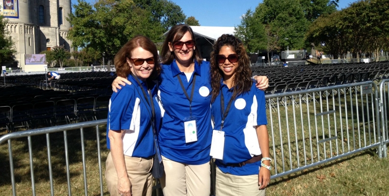 Volunteers in Place Early with Anticipation