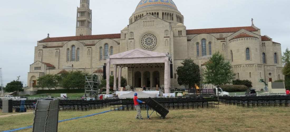 Setting the Mass Venue